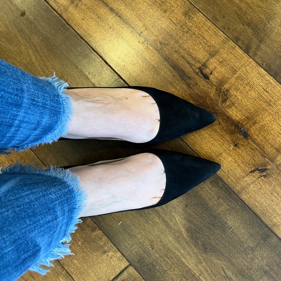Prada suede kitten heel 38.5. From 2017 but worn only a few times.. - Picture 8 of 9